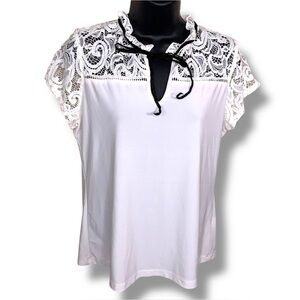Small Uncommon Job White Blouse Lace Top Collar Tie Accent Short Sleeve Stretch